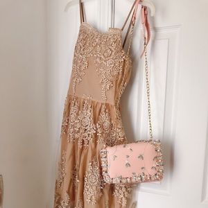 Parties night dress  embroidered lace purse XS/S